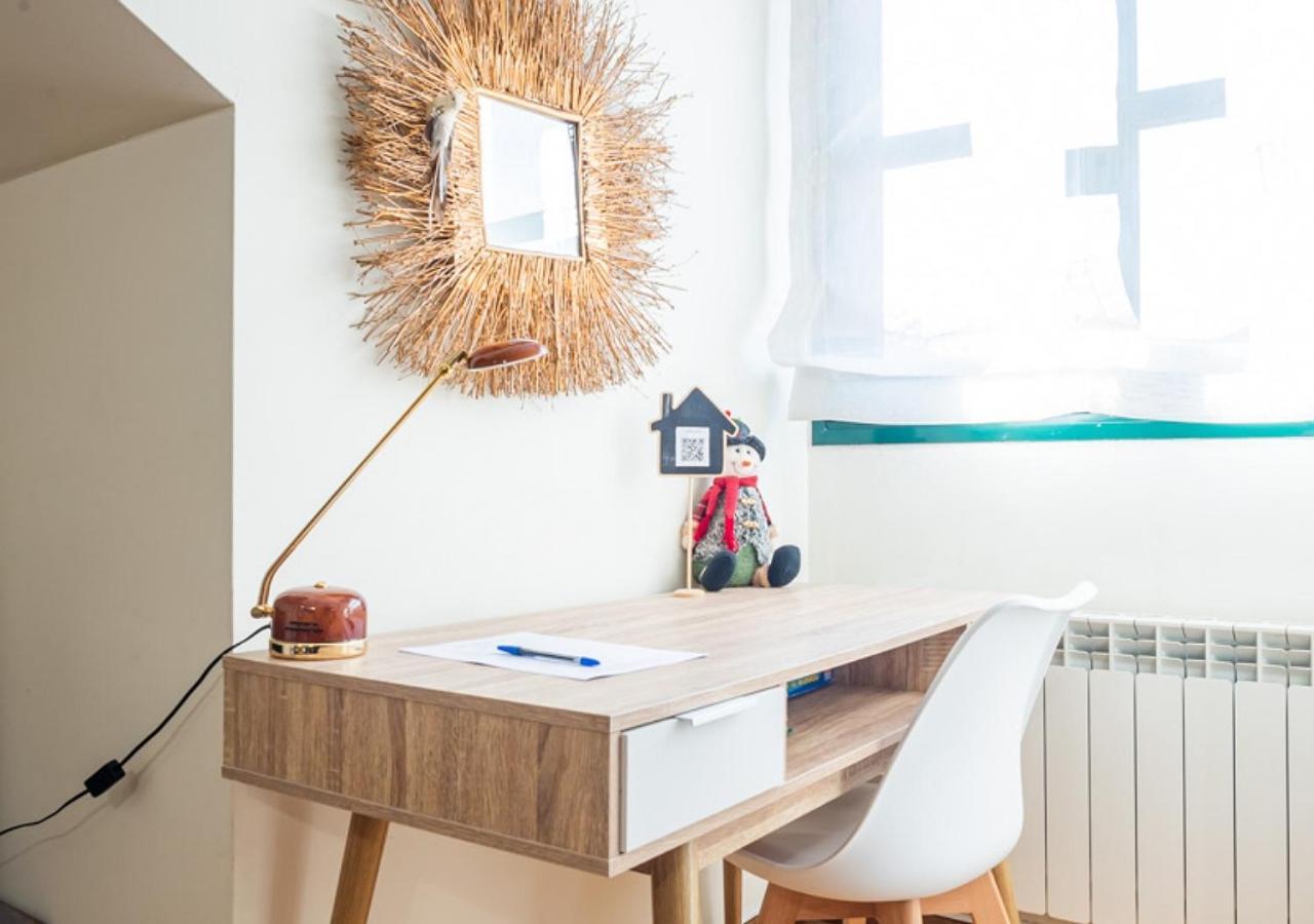 Apartamento Irene Centrico Con Wifi Y Parking Coche Tamano Medio Onís エクステリア 写真